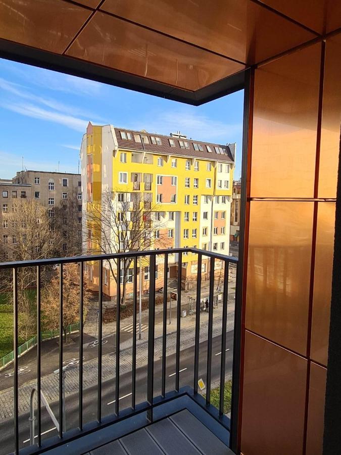 Copper Free Parking Apartment Wroclaw